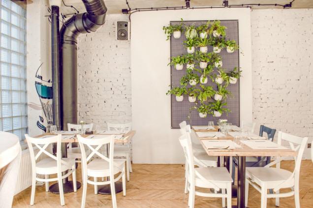 inny wymiar, restauracja w Warszawie