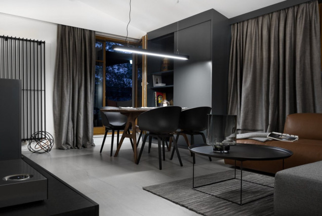 apartament w ciemnej tonacji, mieszkanie dla singla