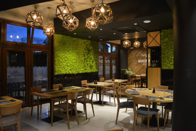 restauracja w Jarosławcu