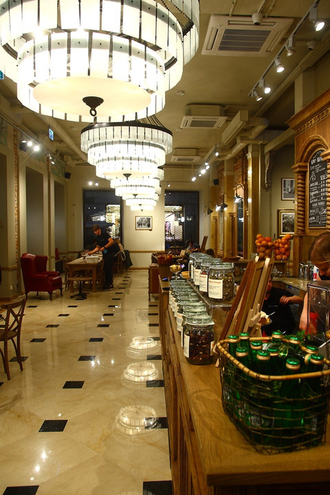 nowa kawiarnia Green Caffe Nero