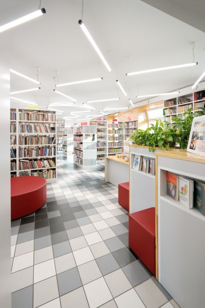 biblioteka w niepolomicach