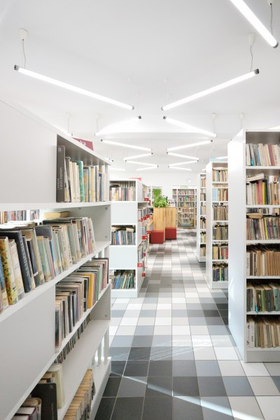 biblioteka w niepolomicach