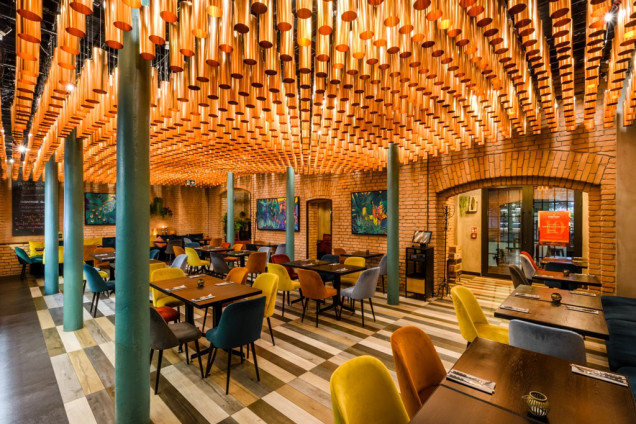 wnętrze restauracji Bombaj Masala
