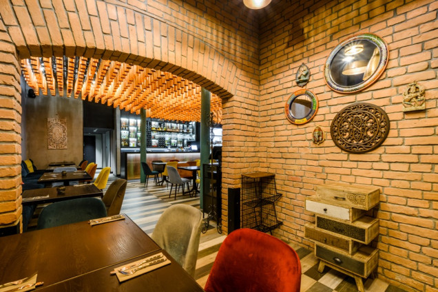 wnętrze restauracji Bombaj Masala