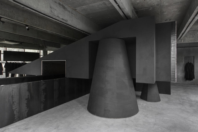 monochromatyczny sklep