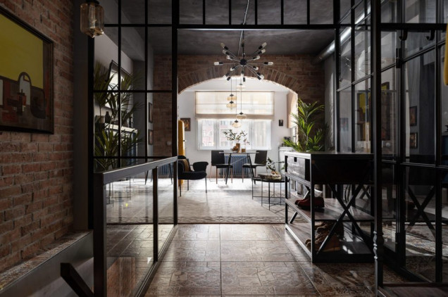 Aranżacja wnętrza, aranżacja apartamentu, dwupoziomowe mieszkanie, dwupoziomowy apartament, Irina Bogatikova, przytulna sypialnia, industrialne wnętrze, industrialny loft, projekt wnętrza, ładny apart
